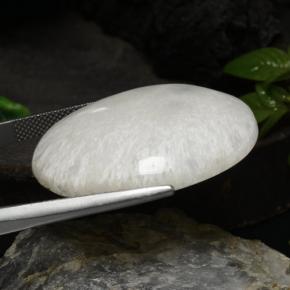 29.57캐럿 천연 하얀색 스콜레사이트, 타원형 컷, 불투명체