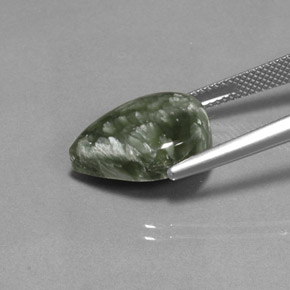 8.25캐럿 천연 그린 세라피나이트, 배 모양, 16.4×12.1 mm, 불투명체