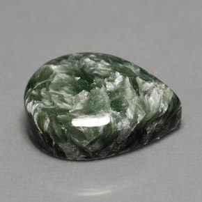 8.33캐럿 천연 그린 세라피나이트, 배 모양, 16×11.9 mm, 불투명체