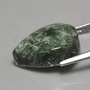 8.33캐럿 천연 그린 세라피나이트, 배 모양, 16×11.9 mm, 불투명체