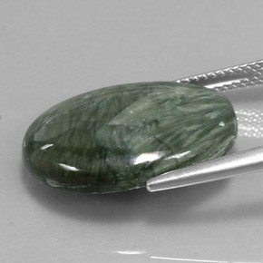 10.47캐럿 천연 그린 세라피나이트, 타원형 컷, 20.1×15.1 mm, 불투명체