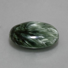8.39캐럿 천연 그린 세라피나이트, 타원형 컷, 17.5×12.8 mm, 불투명체