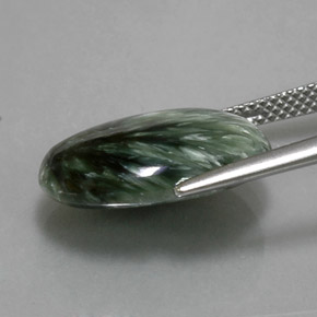 8.39캐럿 천연 그린 세라피나이트, 타원형 컷, 17.5×12.8 mm, 불투명체