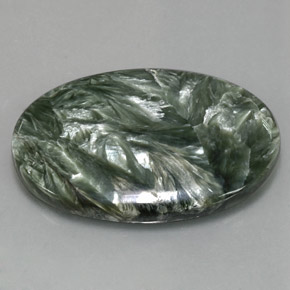 37.48캐럿 천연 그린 세라피나이트, 타원형 컷, 36.3×24.3 mm, 불투명체