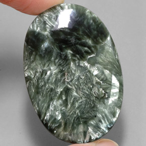59.99캐럿 천연 그린 세라피나이트, 타원형 컷, 40.6×27.6 mm, 불투명체