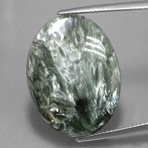21.31캐럿 천연 그린 세라피나이트, 타원형 컷, 25.1×19.1 mm, 불투명체