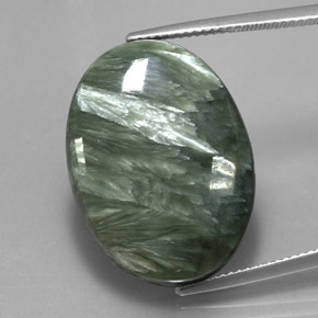 20.25캐럿 천연 그린 세라피나이트, 타원형 컷, 25.1×18.4 mm, 불투명체