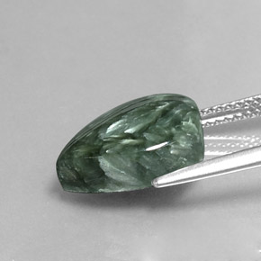 5.31캐럿 천연 그린 세라피나이트, 배 모양, 13.9×9.9 mm, 불투명체