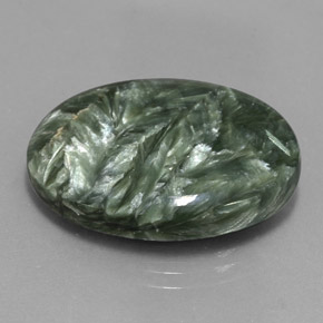20.23캐럿 천연 그린 세라피나이트, 타원형 컷, 25.2×18.3 mm, 불투명체