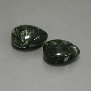 11.57캐럿 천연 딥 그린 세라피나이트 보석, 배 모양, 14×10.1 mm, 불투명체