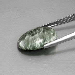 8.99캐럿 천연 그린 세라피나이트, 타원형 컷, 19.2×14.8 mm, 불투명체