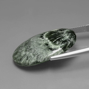 25.77캐럿 천연 그린 세라피나이트, 타원형 컷, 31.3×20.9 mm, 불투명체