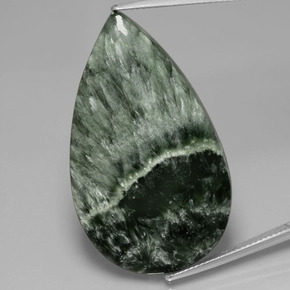 31.14캐럿 천연 그린 세라피나이트, 배 모양, 38.6×22.8 mm, 불투명체