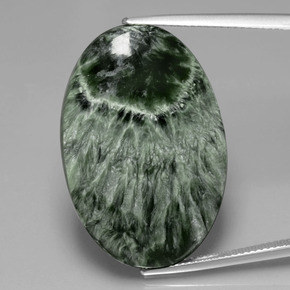 28.17캐럿 천연 그린 세라피나이트, 타원형 컷, 31.4×21.1 mm, 불투명체