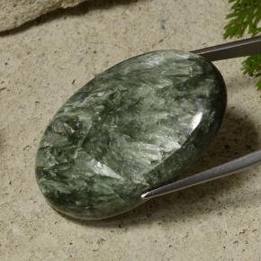 55.28캐럿 천연 그린 세라피나이트, 타원형 컷, 38×25.7 mm, 불투명체