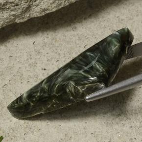 27.86캐럿 천연 여러 가지 빛깔의 녹색 세라피나이트, 멋진 모양, 불투명체