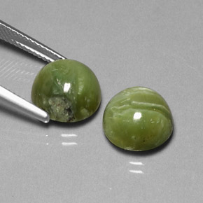 캐럿 천연 노란빛 그린 서펜틴 보석, 라운드 컷, 10.48 mm, 불투명체
