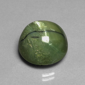 11.31캐럿 천연 노란빛 그린 서펜틴, 라운드 컷, 14.79 mm, 불투명체