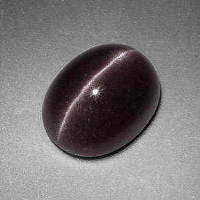 2.88캐럿 천연 보랏빛 브라운 Sillimanite Cat's Eye, 타원형 컷, 10.2×8.1 mm, 불투명체