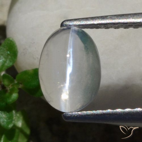 1.47ct 자연스러운 하얀색 실리마나이트 고양이 눈, 타원형, 투명한