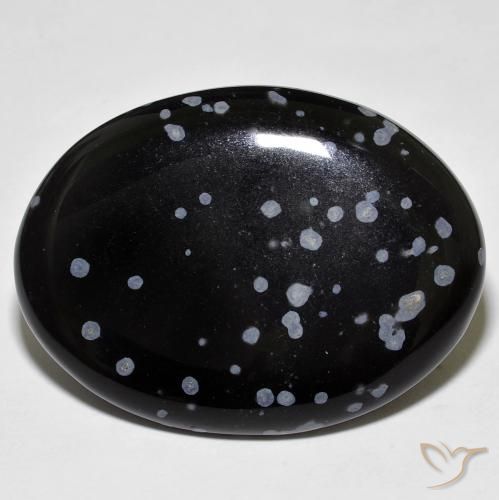 37.96ct 자연스러운 회백색 검정 눈송이 흑요석, 타원형, 불투명체