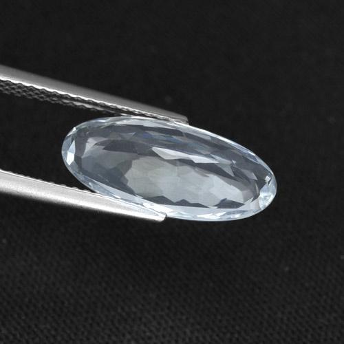 2.85캐럿 천연 푸르스름한 화이트 소달라이트, 타원형 컷, 15.6×7.1 mm, VS