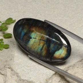 16.74캐럿 천연 멀티컬러 스펙트롤라이트, 타원형 컷, 29.2×15.8 mm, 불투명체