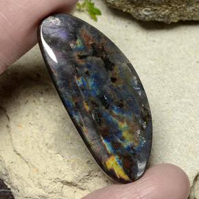 15.39캐럿 천연 멀티컬러 스펙트롤라이트, 멋진 모양, 38.8×17 mm, 불투명체