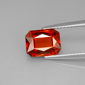 2.42캐럿 천연 딥 오렌지 레드 스페사르타이트 가넷, 에메랄드 컷, 8.5×6.5 mm, VVS-VS