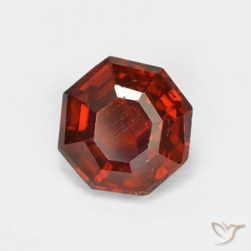 1.51ct 자연스러운 상그리아 레드 스페사르타이트 원사, 에메랄드 컷, VS-SI