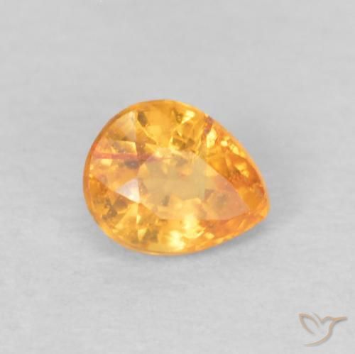 0.28ct 자연스러운 오렌지-골드 스페사르타이트 원사, 배 모양, VS