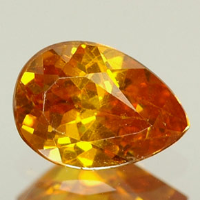 0.56캐럿 천연 오렌지 스팔레라이트, 배 모양, 6.1×4.3 mm, VS