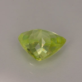 1.09캐럿 천연 노란빛 그린 스펜(티타나이트), 트릴리언, 7.7×5.8 mm, VS