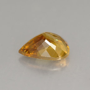 1.56캐럿 천연 골든 오렌지 스펜(티타나이트), 배 모양, 8.4×6.8 mm, VS