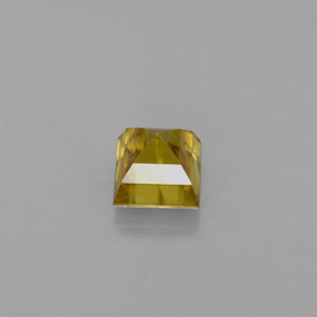 0.83캐럿 천연 골든 옐로우 스펜(티타나이트), 스퀘어, 4.7×4.6 mm, VS