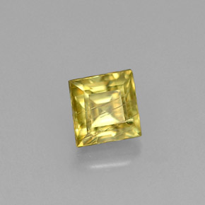 0.38캐럿 천연 녹빛 골든 스펜(티타나이트), 스퀘어, 3.8×3.7 mm, VS-SI