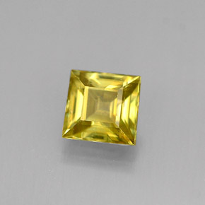 0.45캐럿 천연 녹빛 골든 스펜(티타나이트), 스퀘어, 4.3×4.2 mm, VS