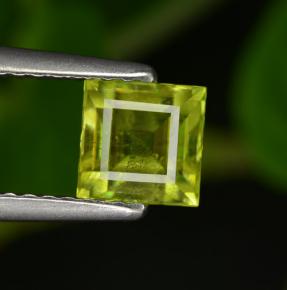 0.99캐럿 천연 골든 그린 스펜(티타나이트), 스퀘어, 5.4×5.4 mm, VS-SI