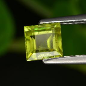 0.99캐럿 천연 골든 그린 스펜(티타나이트), 스퀘어, 5.4×5.4 mm, VS-SI