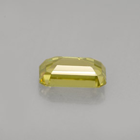 1.25캐럿 천연 녹빛 골든 스펜(티타나이트), 에메랄드 컷, 7.8×4.9 mm, VS