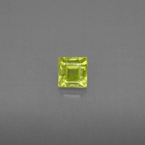 0.45캐럿 천연 노란빛 그린 스펜(티타나이트), 스퀘어, 4.1×3.9 mm, VS
