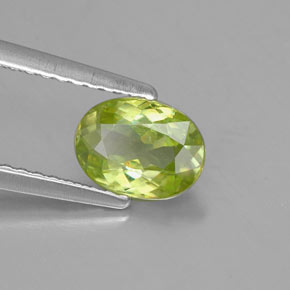 0.84캐럿 천연 골든 그린 스펜(티타나이트), 타원형 컷, 7.1×5.2 mm, VVS-VS
