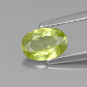 0.80캐럿 천연 골든 그린 스펜(티타나이트), 타원형 컷, 7.2×5 mm, VS-SI