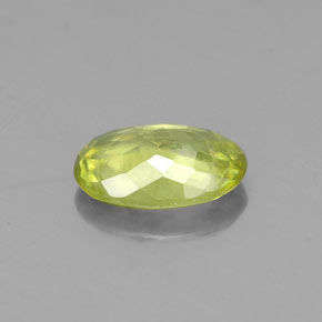 0.80캐럿 천연 골든 그린 스펜(티타나이트), 타원형 컷, 7.2×5 mm, VS-SI