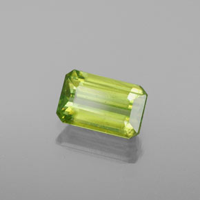 1.08캐럿 천연 그린 스펜(티타나이트), 에메랄드 컷, 7.5×4.7 mm, VS