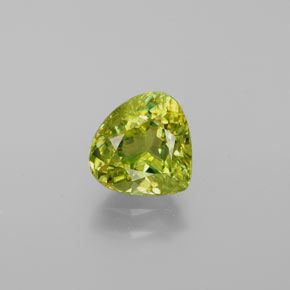 2.37캐럿 천연 골든 그린 스펜(티타나이트), 배 모양, 8.4×8.1 mm, VS-SI