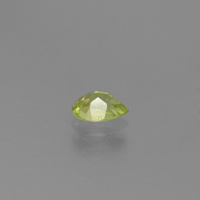 0.42캐럿 천연 골든 그린 스펜(티타나이트), 배 모양, 5.5×4.2 mm, VS
