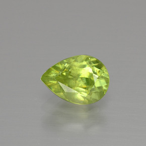 1.18캐럿 천연 골든 그린 스펜(티타나이트), 배 모양, 7.9×5.7 mm, VS-SI