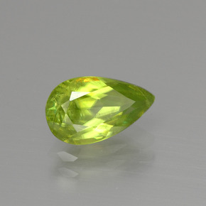 1.56캐럿 천연 골든 그린 스펜(티타나이트), 배 모양, 9.7×5.9 mm, SI