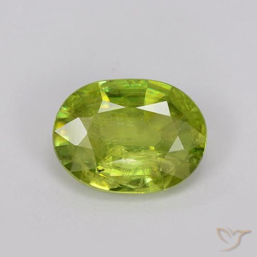 1.54ct 자연스러운 밝은 녹색 스피네, 타원형, VS-SI